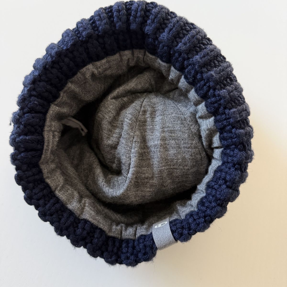 Icebreaker Copricapi, berretti & cappellini: ICEBREAKER Wool Cap – Nuovo (secondo la descrizione) da Freienbach venduto da Avviivva_Shop 4
