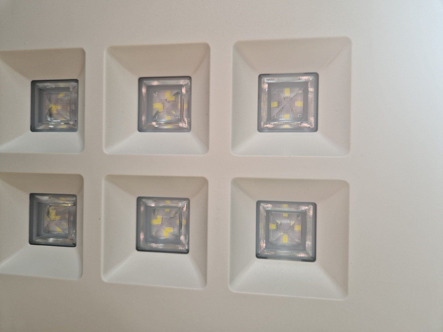 Zumtobel Lampadari & plafoniere: Luminaire suspendu à LED – Usato da La Chaux-de-Fonds venduto da danyy7777 2