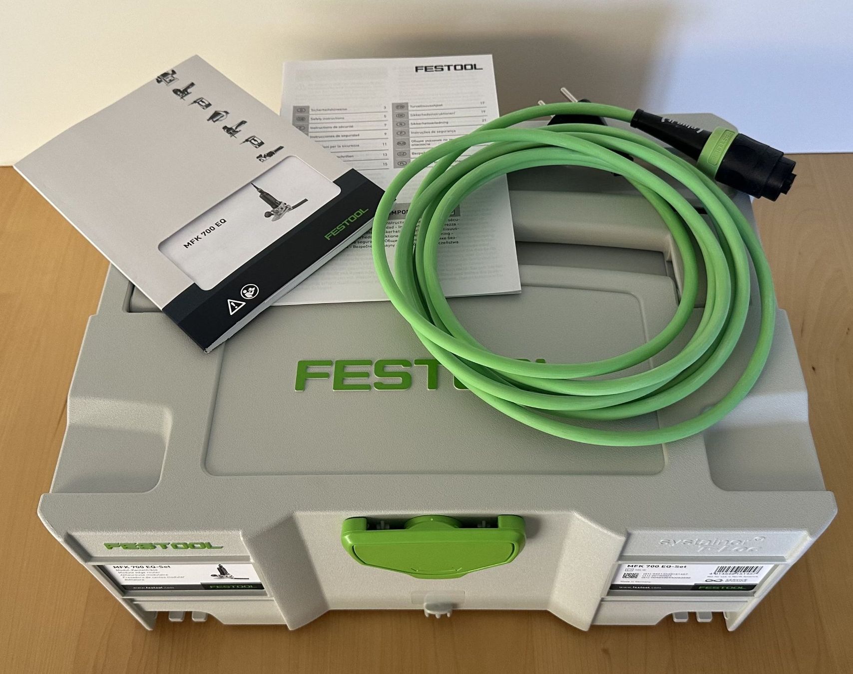 Festool Tous les outils: Festool - MFK 700 EQ-Set / Nr. 574364 / Modul-Kantenfräse – D'occasion à Dielsdorf par Empowered 1