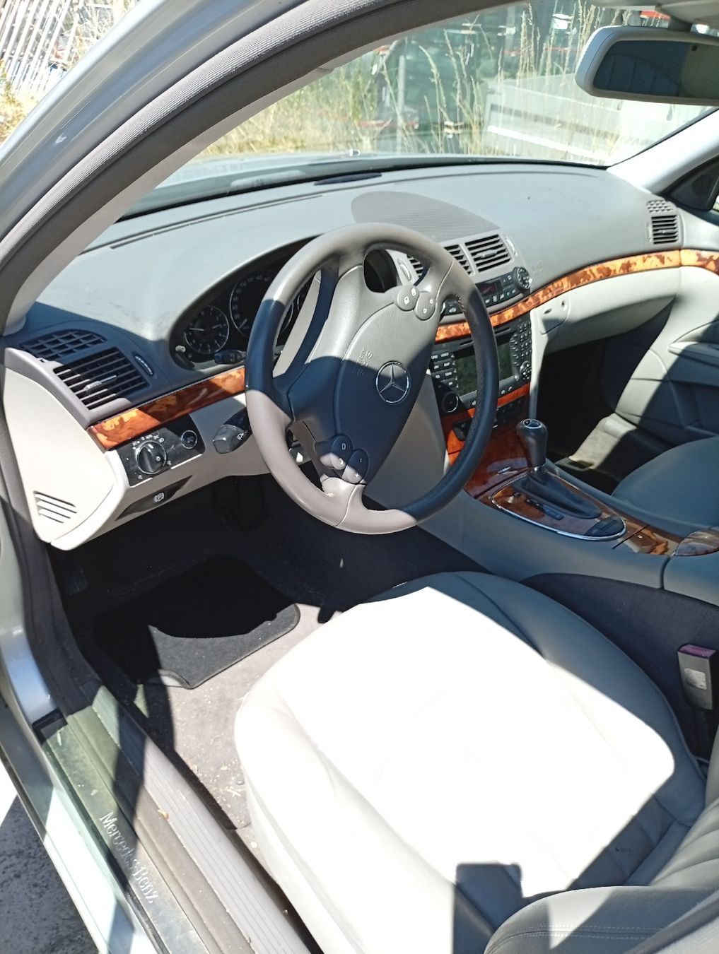 Mercedes-Benz Autos: mercedes bens 350  – D'occasion à Bern par mhd_6qrq 5