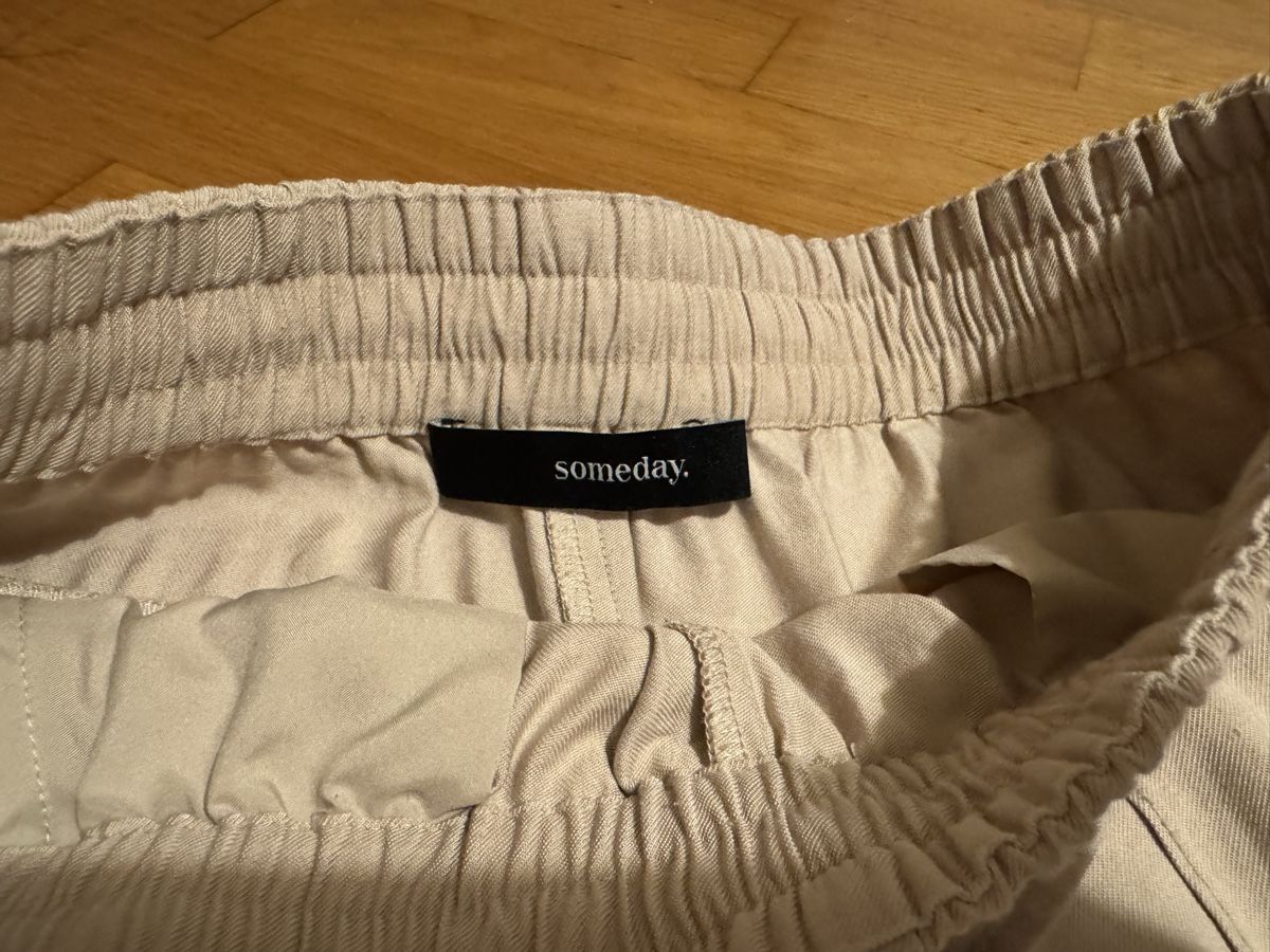 Someday Pantaloni: Wunderschöne Hose von Someday Grösse 36. – Usato da Adliswil venduto da StephanieAnnina 3