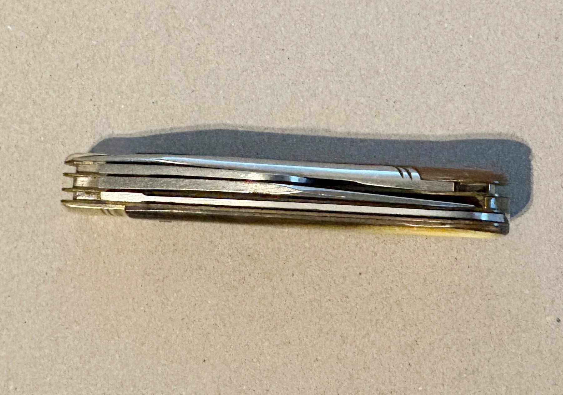 Victorinox Coltelli tascabile: Victorinox Taschenmesser Sackmesser – Usato da Belp venduto da pege.b 3