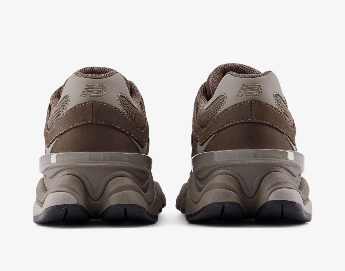 New Balance Scarpe da uomo: New Balance 9060 Sneakers – Nuovo (secondo la descrizione) da Zug venduto da Schweiz90 4
