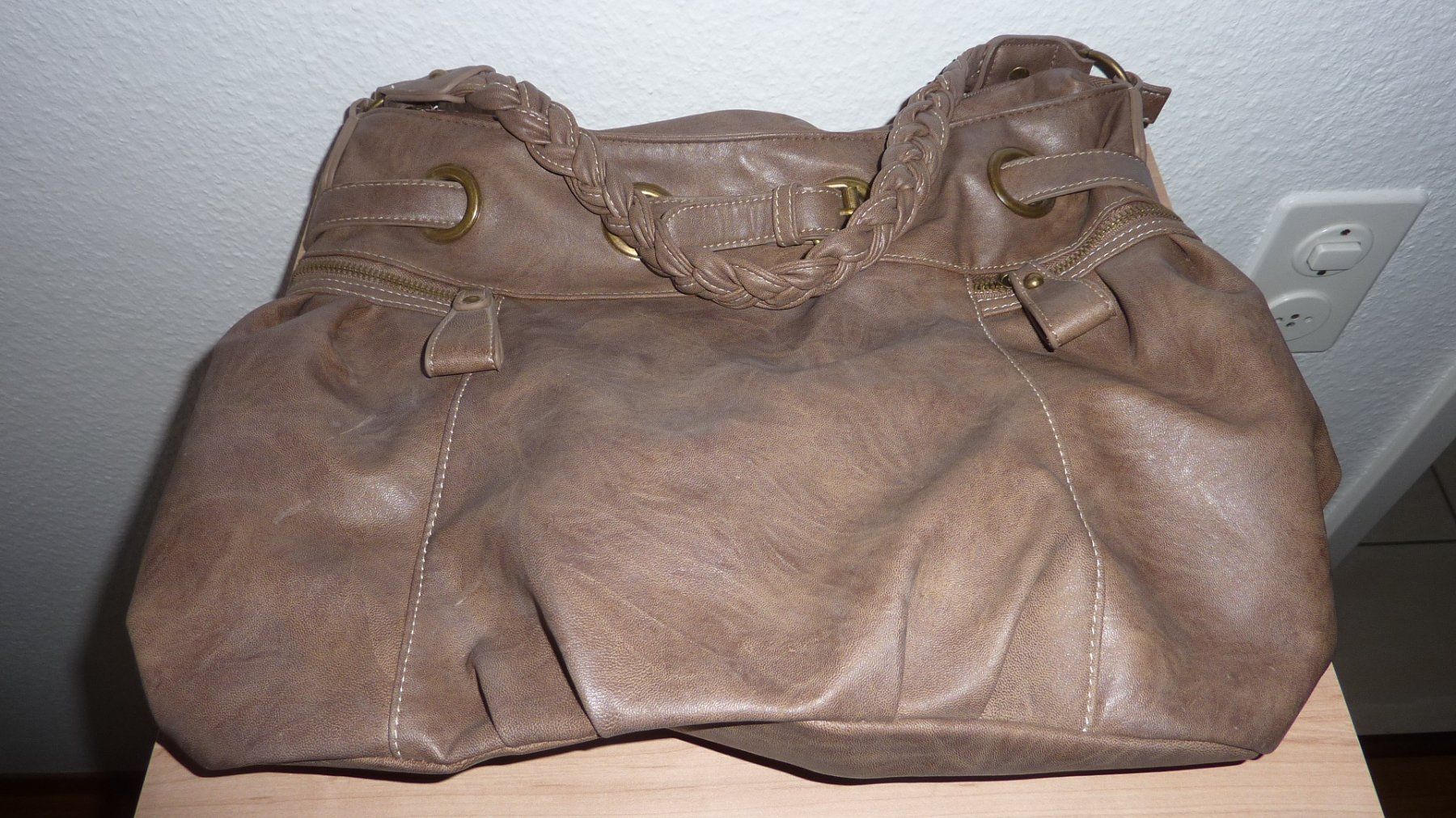 Borse da donna: neue  damen  handtasche – Nuovo (secondo la descrizione) da Füllinsdorf venduto da pmarkus
