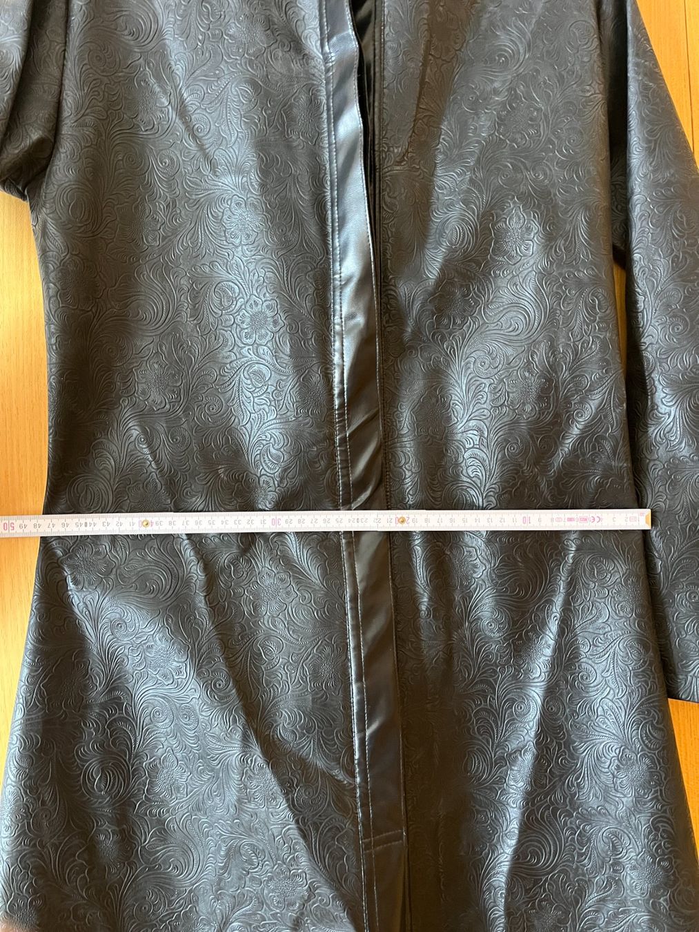 Cappotti: Bibian Blue - dunkelblauer Gothic Mantel im Matrix Style – Usato da Frutigen venduto da Baddad 7