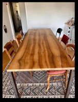 Esstisch Massivholz Baumkante mit Metallgestell Länge 240cm