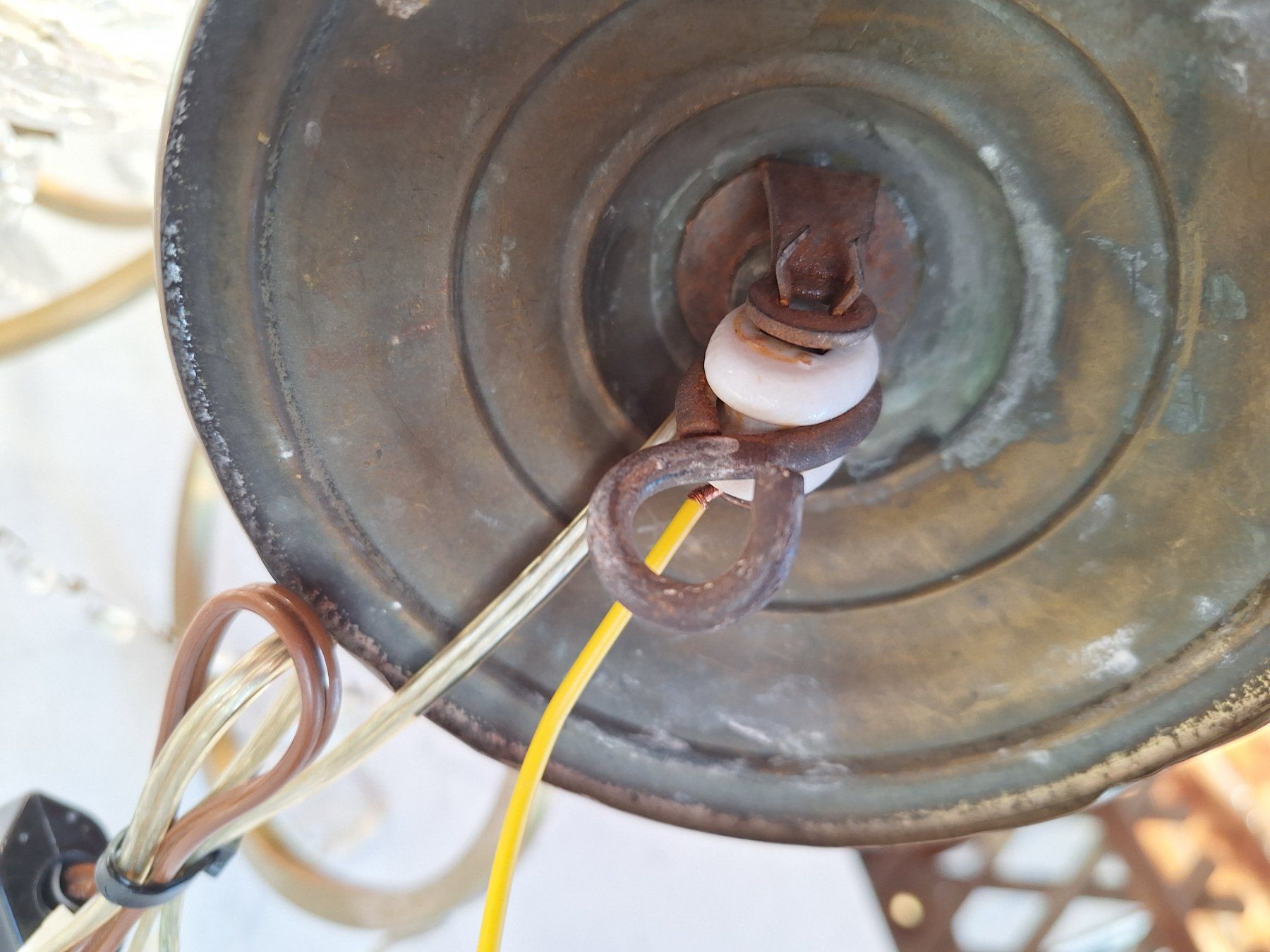 Lampadari & plafoniere: ANTIKER THERESIA LEUCHTER – Usato da Huttwil venduto da Kunterbuntli 7