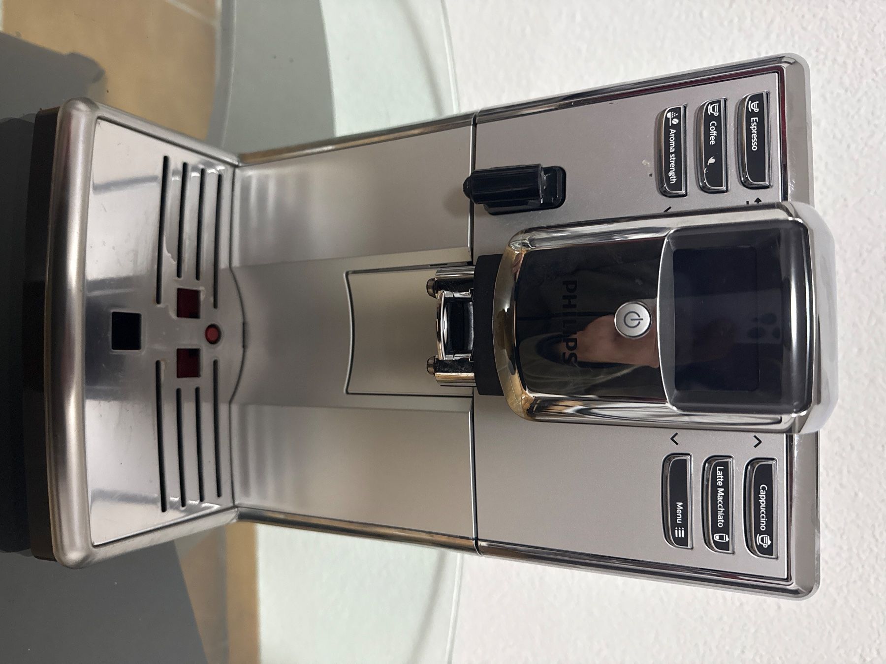 Philips Macchine per caffè & Macchine per espresso: machine café philips – Usato da Soyhières venduto da Jura22 2