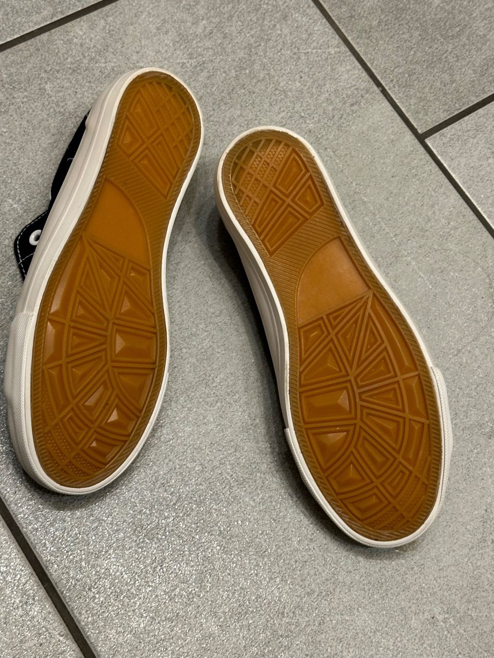 Scarpe per ragazzi: Schuhe Sneaker Grösse 34 - NEU – Usato da Illnau venduto da dstoll76 2