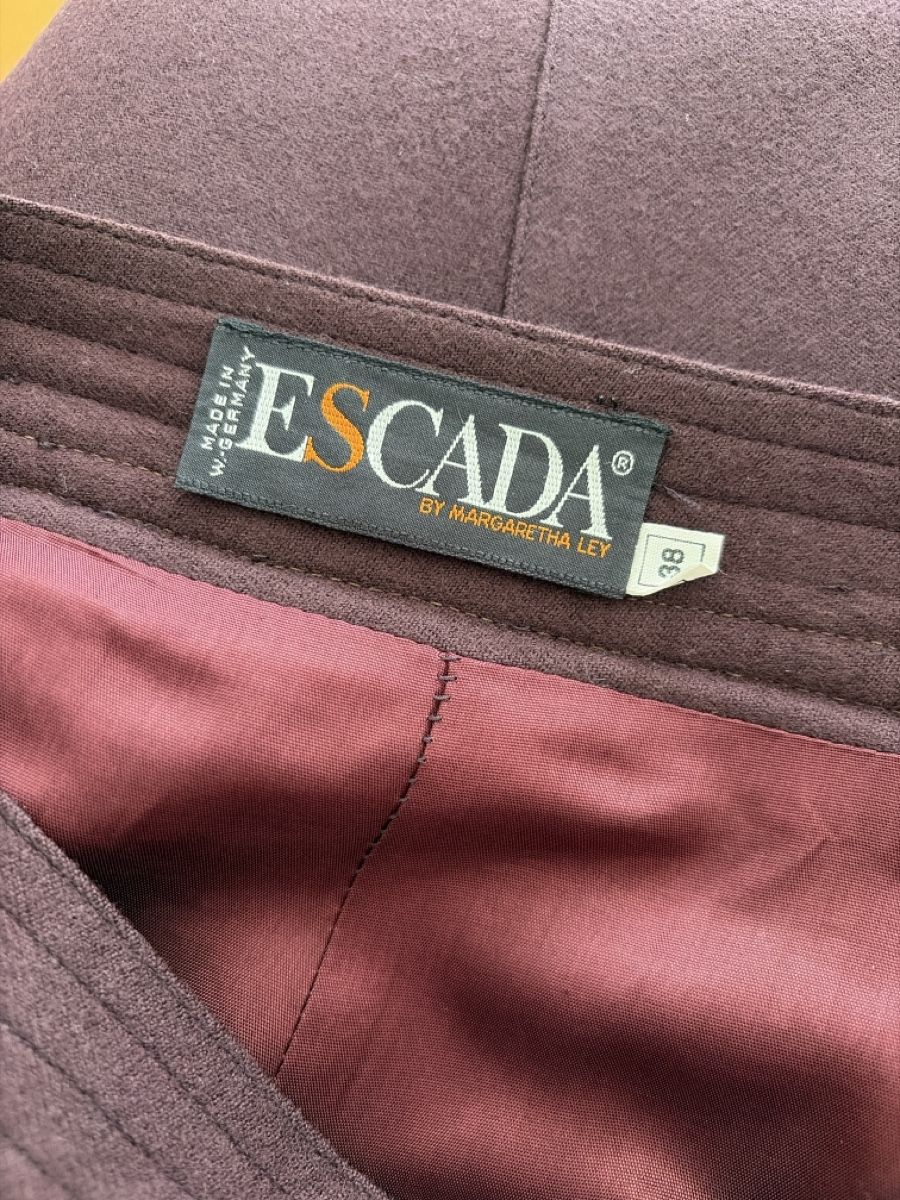 Escada Gonne: Vintage Jupe von Escada – Usato da Basel venduto da Wotan 1