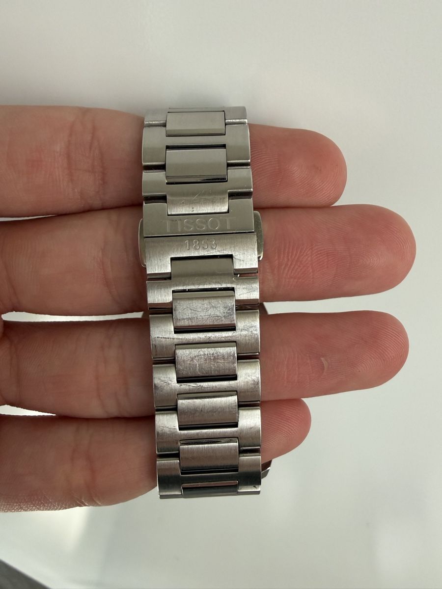 Tissot Uhren: Tissot PRC 100 Solar Quartz 39mm Blau – Neu (gemäss Beschreibung) aus Arisdorf von lea_cr8f 1