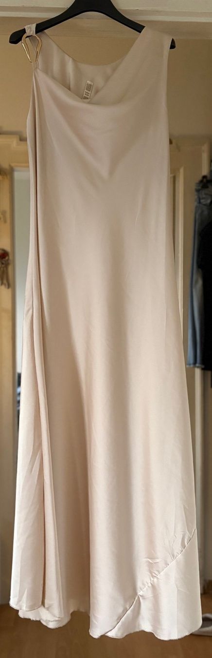 Vestiti: ROBE! M – Nuovo e nell'imballaggio originale da Locarno venduto da NicoNion