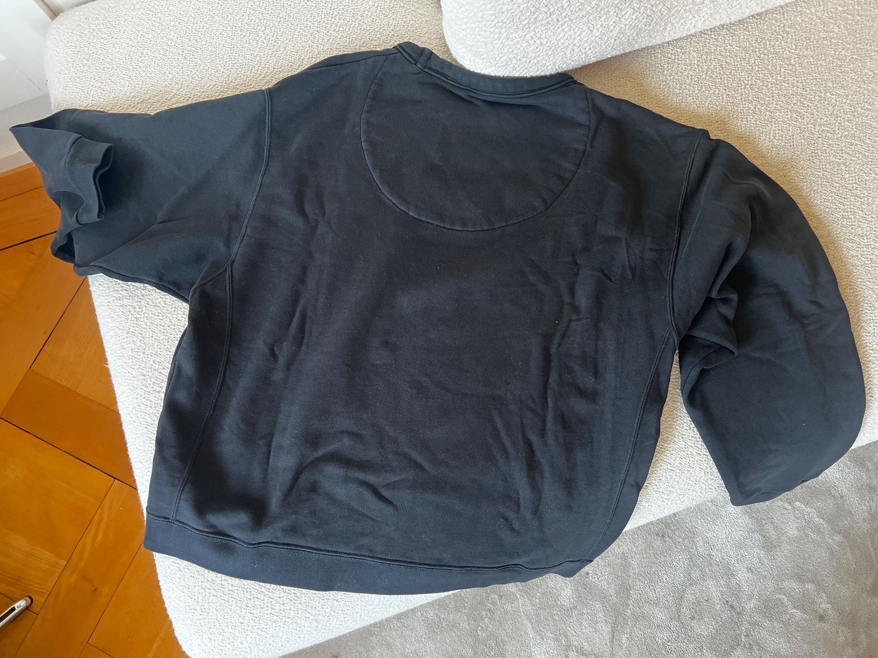 Acne Studios Maglioni & Felpe: Sweatshirt Acne Studios schwarz Grösse XL – Usato da Zürich venduto da laliluam123_ 1