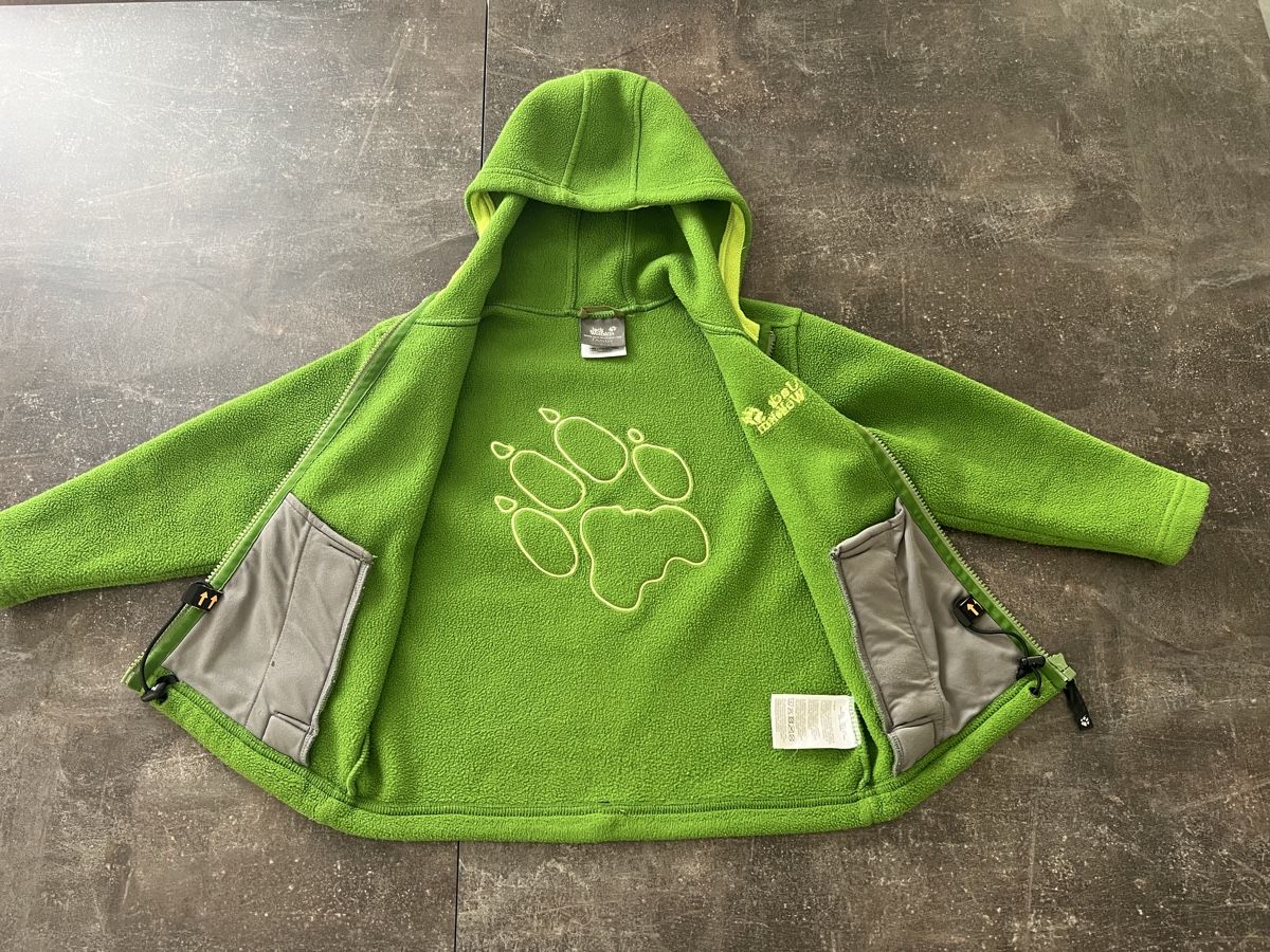 Jack Wolfskin Giacche & Cappotti: Jack Wolfskin Fleecejacke Grösse 116 – Usato da Wangen b. Olten venduto da Molinker 2