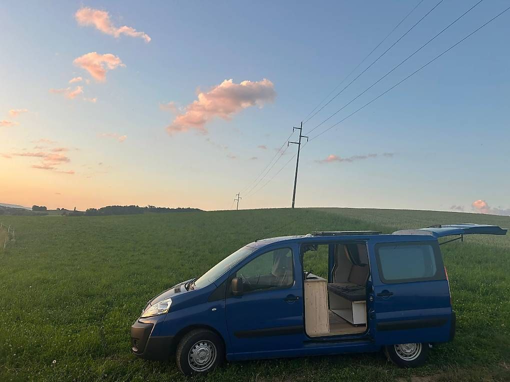 Veicoli da campeggio: Van aménagé - PRÊT - peugeot expert – Usato da Suchy venduto da maxconcept