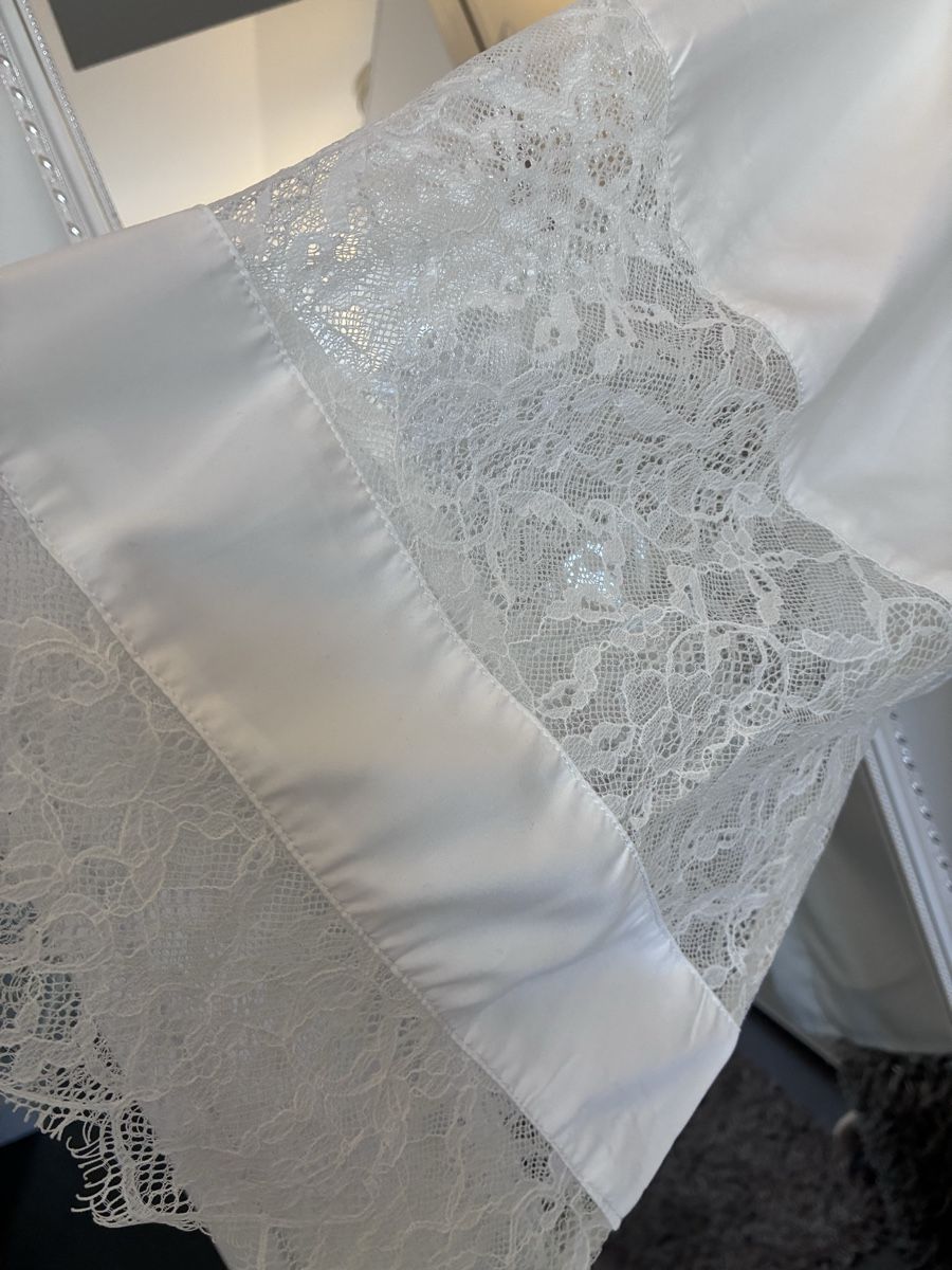 Bademäntel: Brautmode: Elegante Morgenmantel "Mrs.", Grösse M/L – Gebraucht aus Bäretswil von Viechel 3