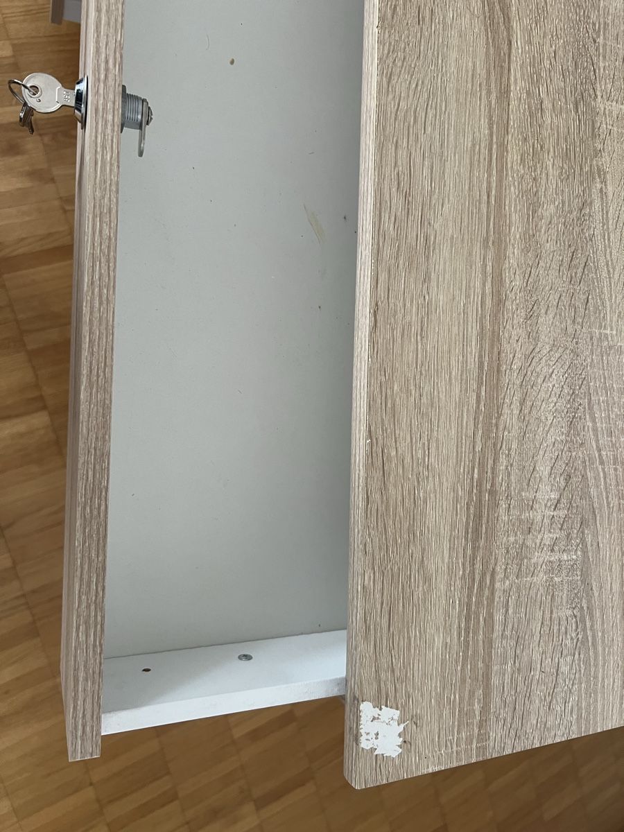Scrivanie: Bürotisch Gratis – Usato da Adliswil venduto da shan2208 2