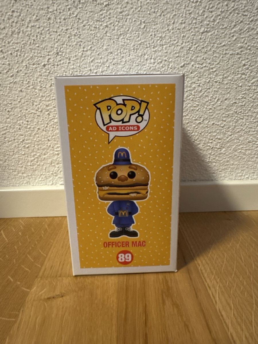 Funko Figurines: Funko Pop Officer Mac 89 – Neuf avec emballage d'origine à Suhr par Dominick 3