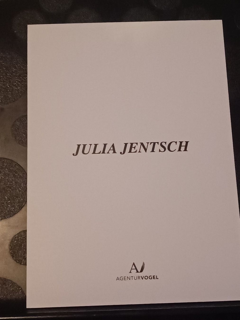 Autogramme: Julia Jentsch - Handsigniert – Gebraucht aus Menziken von Artographs 1