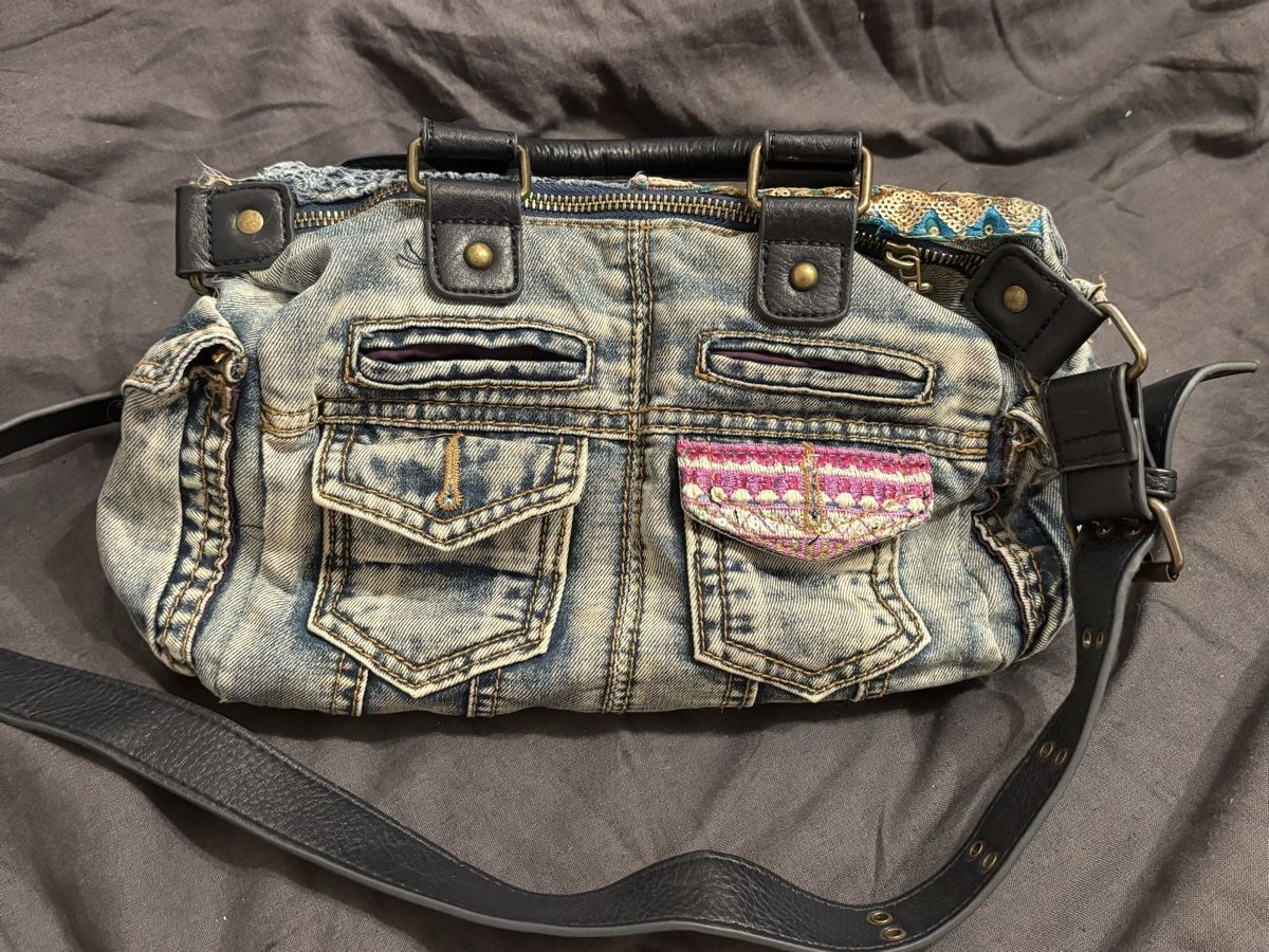Taschen für Damen: Denim handbag embellished with ethnic patterns and sequins – Gebraucht aus La Chaux-de-Fonds von joa_jk5g 4