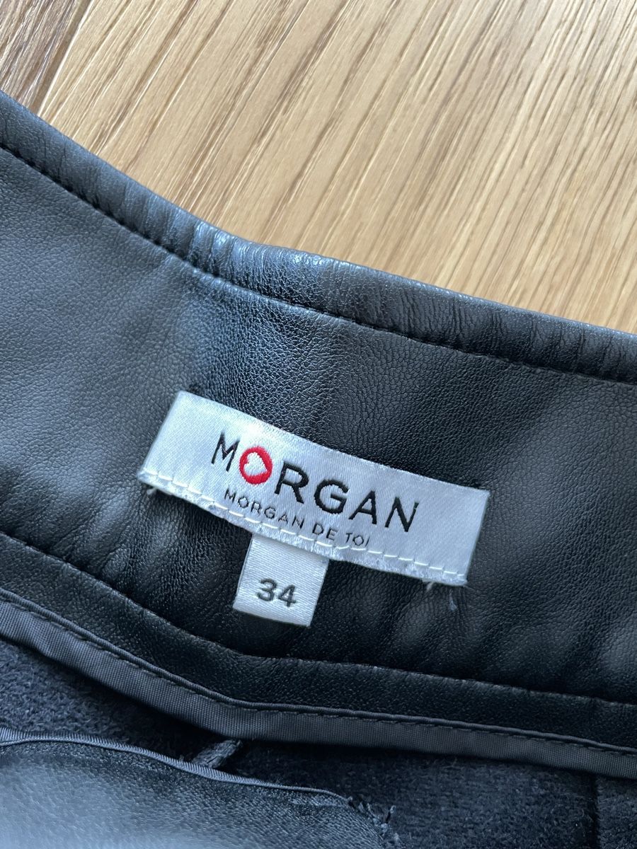 Morgan Pantaloni: Kunstleder Shorts – Usato da Zofingen venduto da silbosja 3