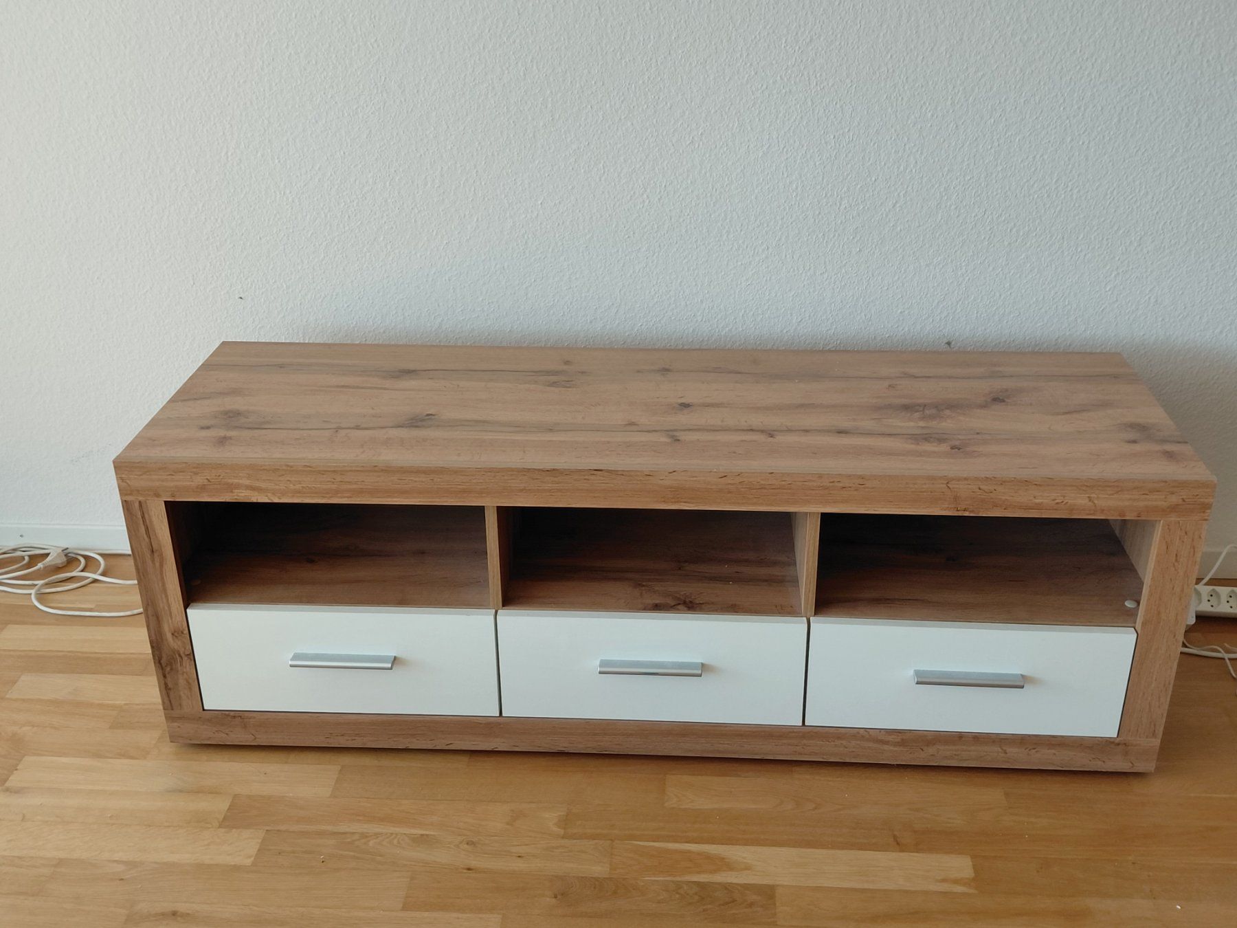 Meubles TV: TV Möbel – D'occasion à Gossau SG par Zelte