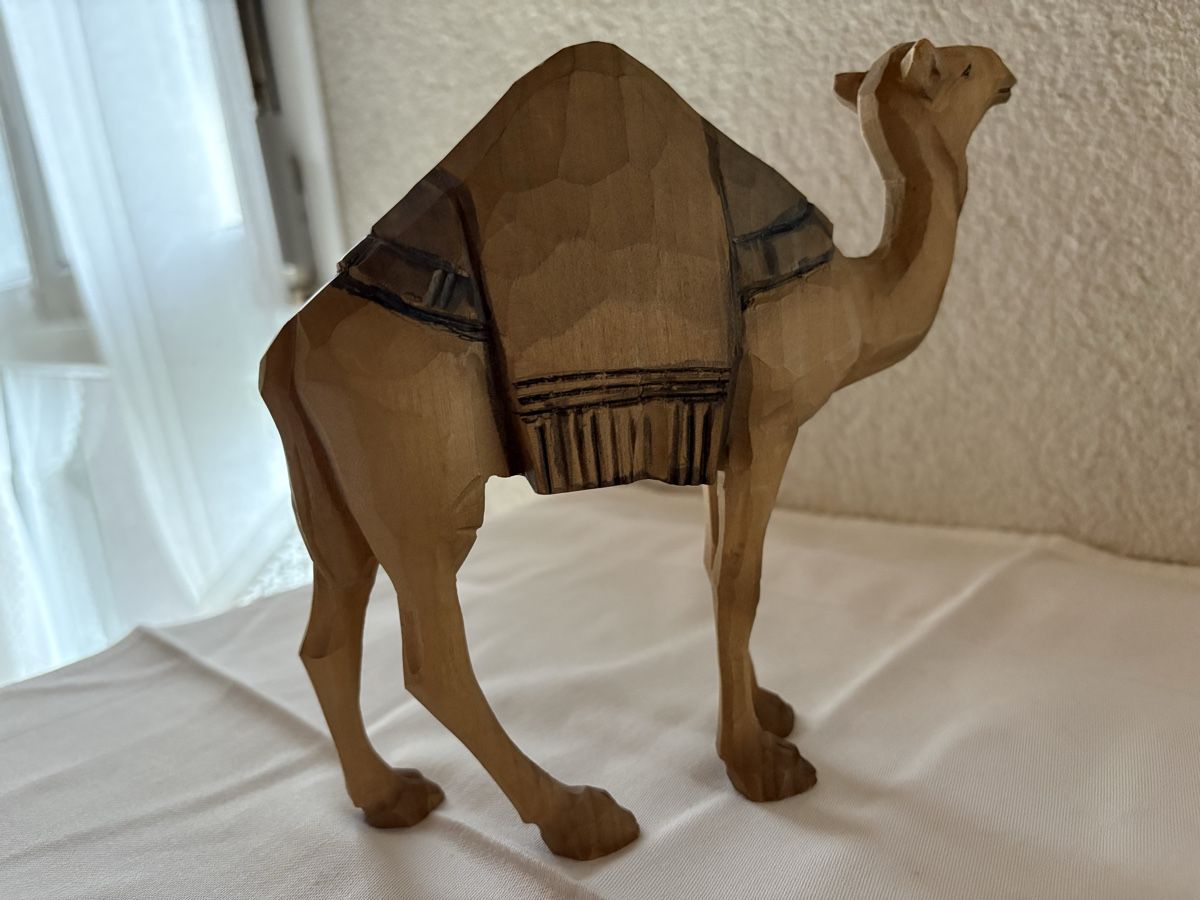 Statuette: Dromedar mit Decke  Brienzer Schnitzerei – Usato da Niederbipp venduto da Bim0 6