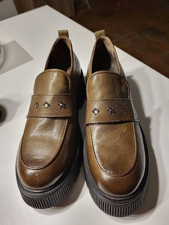 Mjus Scarpe da donna: Neue Leder Schuhe Mjus, Gr 41 – Nuovo (secondo la descrizione) da Suhr venduto da lul_87gh