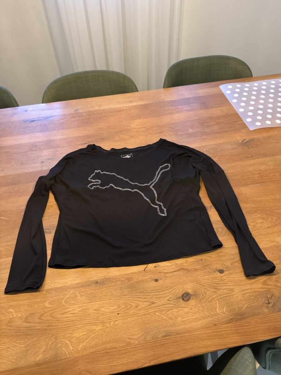 Puma Top: Oberteil – Usato da Bronschhofen venduto da kat_2ptq