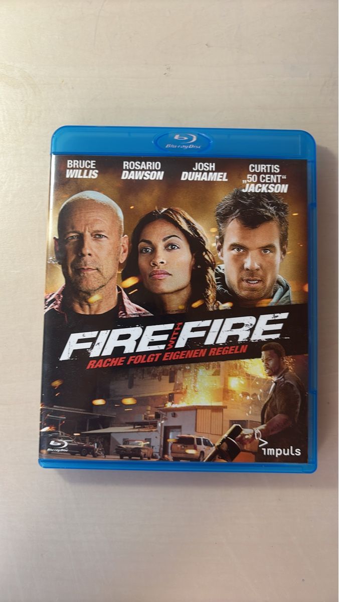 Tutti i DVDs: Blu-ray: FIRE WITH FIRE - Actionfilm mit Bruce Willis – Usato da Ruswil venduto da Slivio_