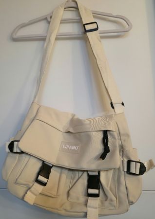 Messenger Bag in Beige