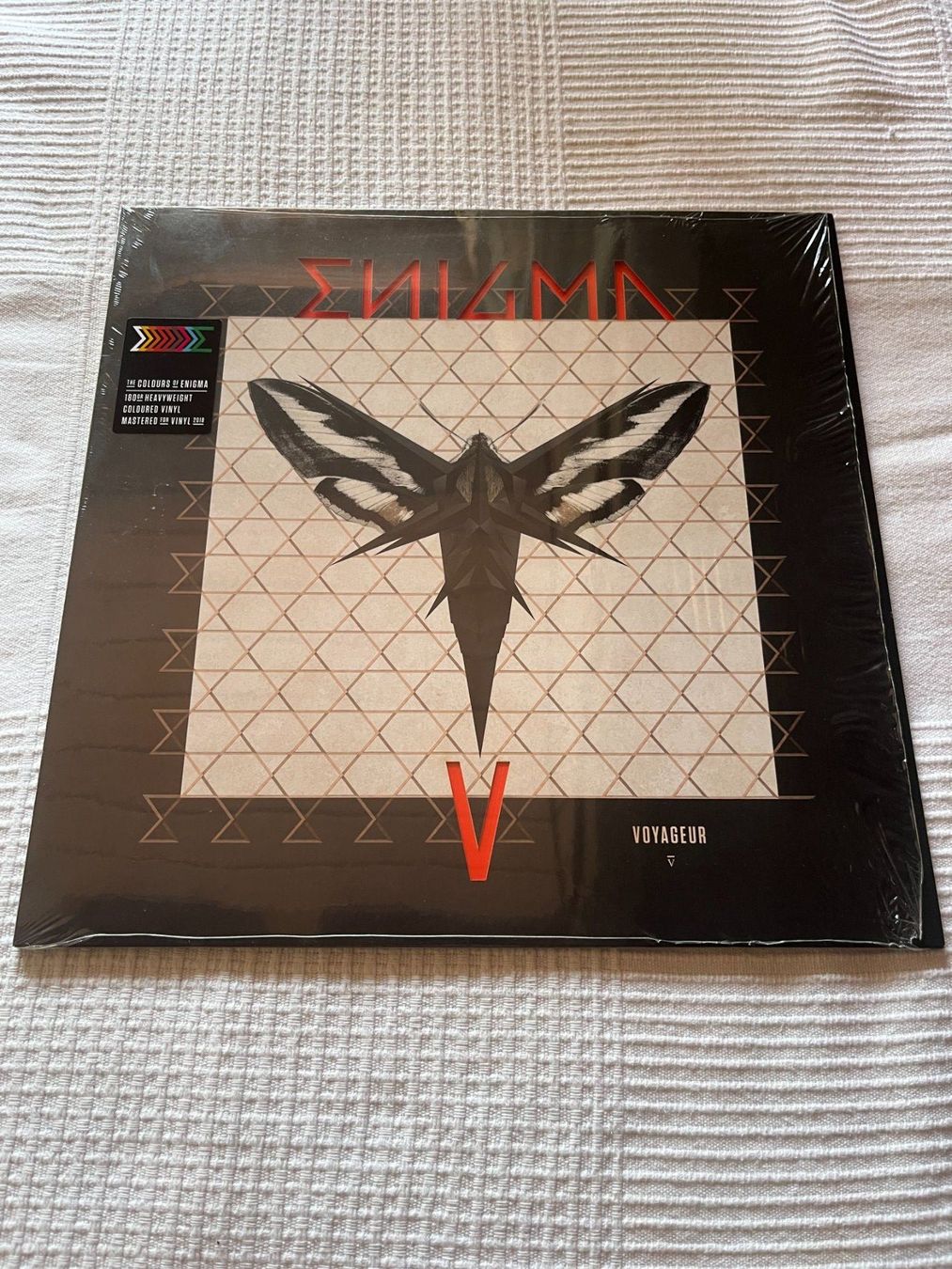 Schallplatten: Enigma - Voyegeur Vinyl LP limited red edition – Gebraucht aus Effretikon von ChrisLamberger