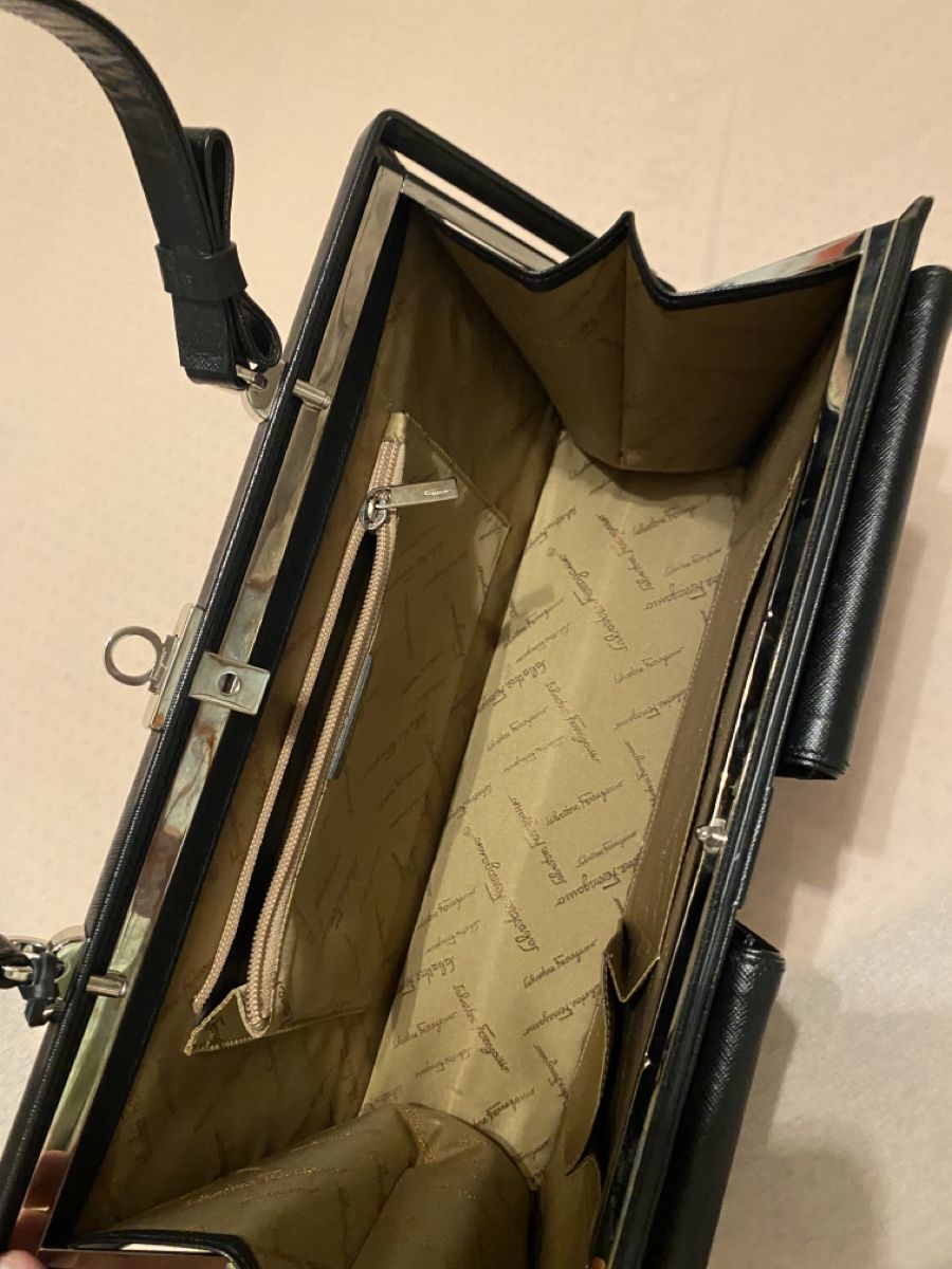 Salvatore Ferragamo Borse: Tasche Salvatore Feragamo – Usato da Rapperswil SG venduto da meg_gh8h 5