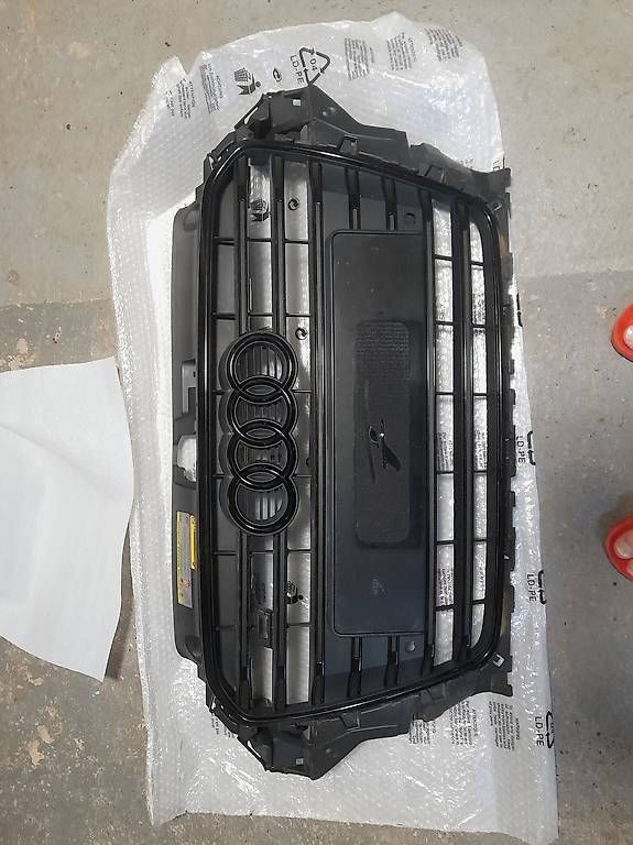 Tutti pezzi di ricambio auto: div audi s3 teile – Usato da Bannwil venduto da andyb000 4