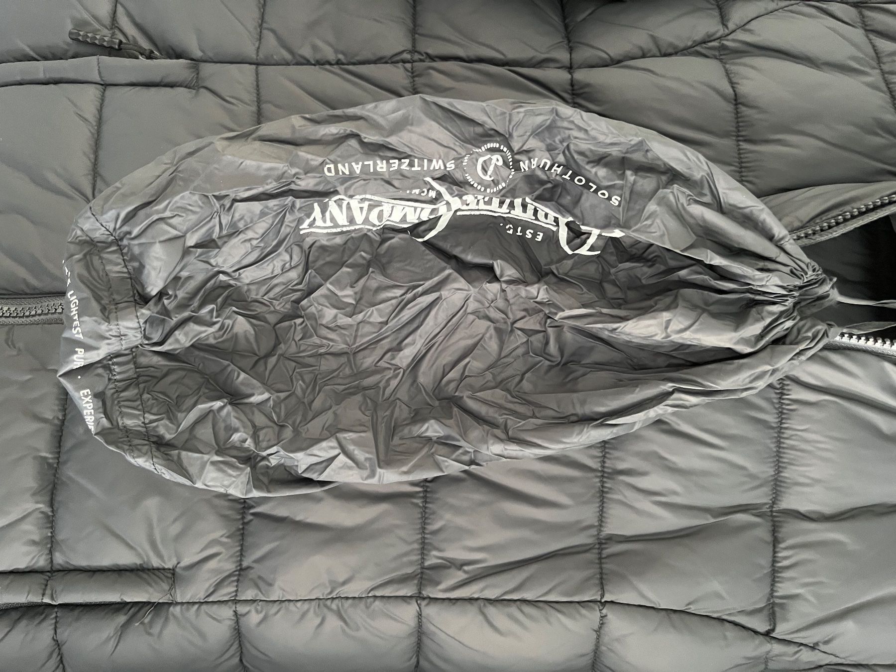 Cappotti: Steppmantel (Jacke) – Usato da Dulliken venduto da Lemon09 2