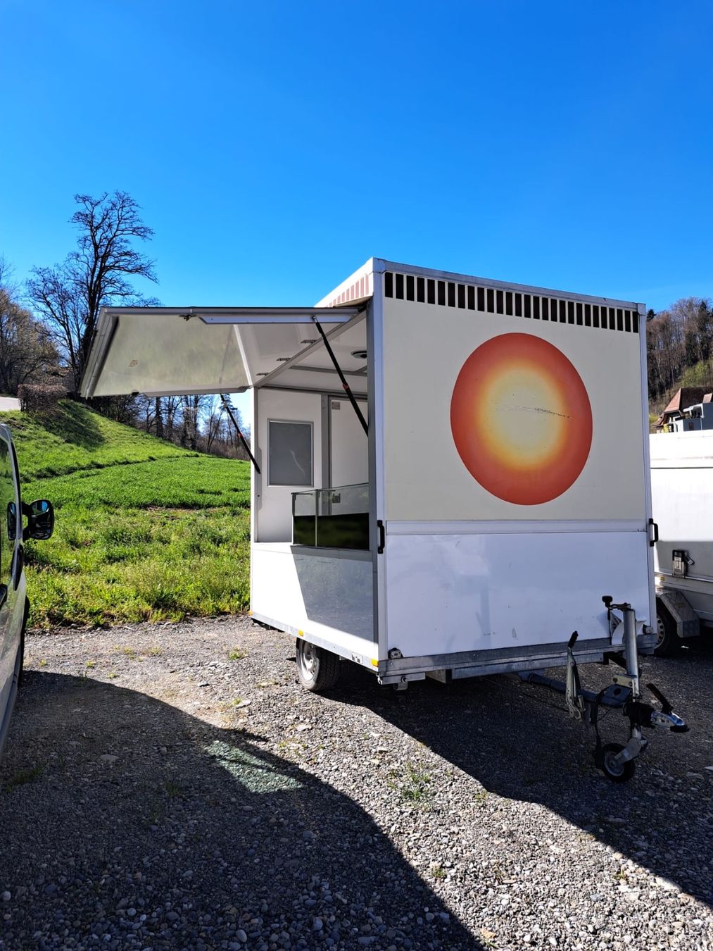 Rimorchi: Foodtruck Multitrailer MT2 – Usato da Flamatt venduto da Jonas.asia