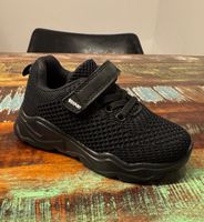 Leichte Sportschuhe, Grösse 29, Schwarz, NEU!