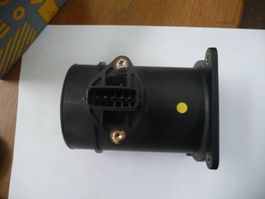 Luftmassenmesser  77 01 069 666 Renault / Nissan 226806N201