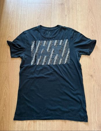 T-shirt AX Armani Exchange  taille M