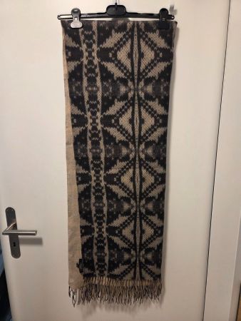 Luxus Max Mara Schal mit Fransen-Beige/Schwarz-Top Zustand