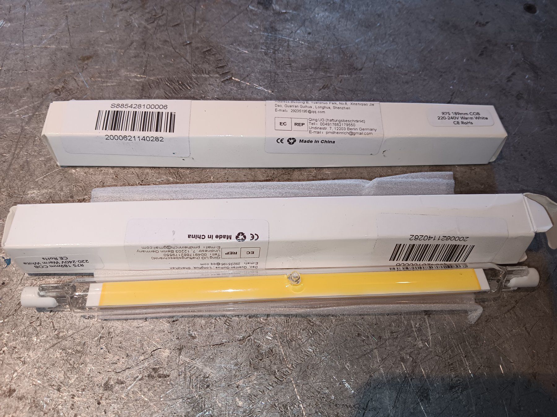 Lampade: Halogenstab 189mm led. Warm White R7s Sockel – Nuovo e nell'imballaggio originale da Dietikon venduto da Sauber64