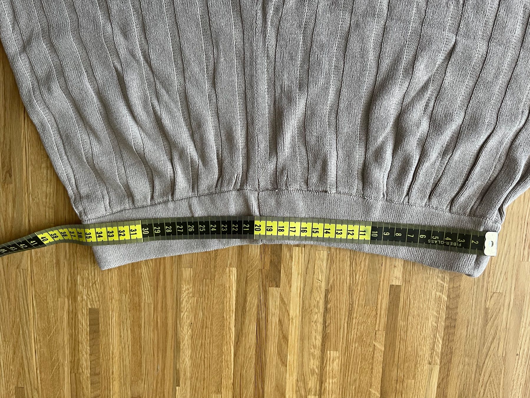 H&M Pantaloni: Beige Strick Shorts gerippt - Lounge Shorts – Usato da Meierskappel venduto da Mial_2 1