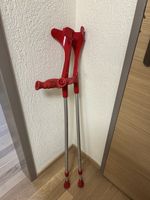 Rote Gehstöcke / Krücken, Top Zustand, verstellbar!