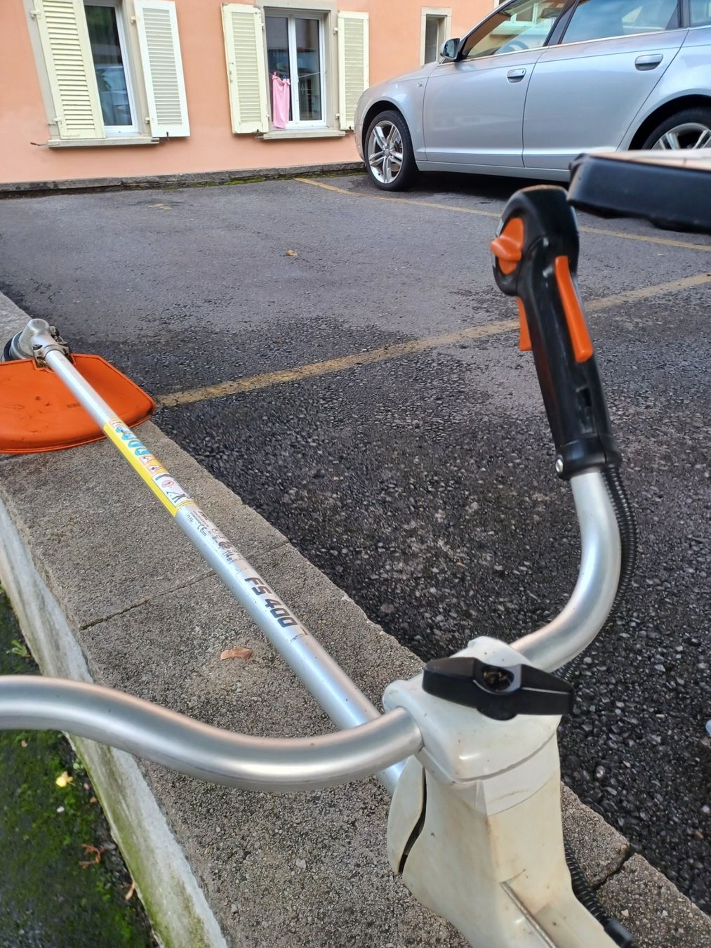 Stihl Rasenmäher: STIHL FS 400 – Gebraucht aus Mels von  2