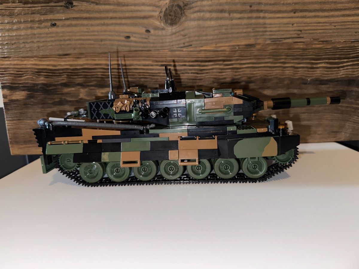Cobi Kit di costruzioni: Cobi Leopard 2A5 TVM – Usato da Oberdiessbach venduto da design13 3