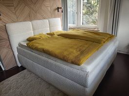 Boxspringbett 180x200 mit Stauraum & neuwertigem Gel-Topper