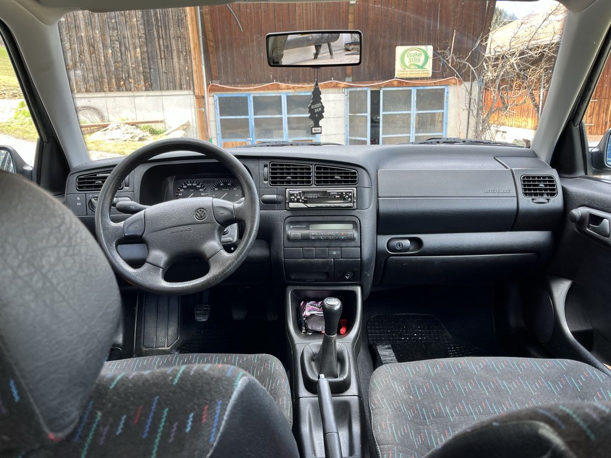 VW Automobili: VW Golf 3 Variant Syncro, Mfk, Klima – Usato da Lenk im Simmental venduto da Treuthy 5