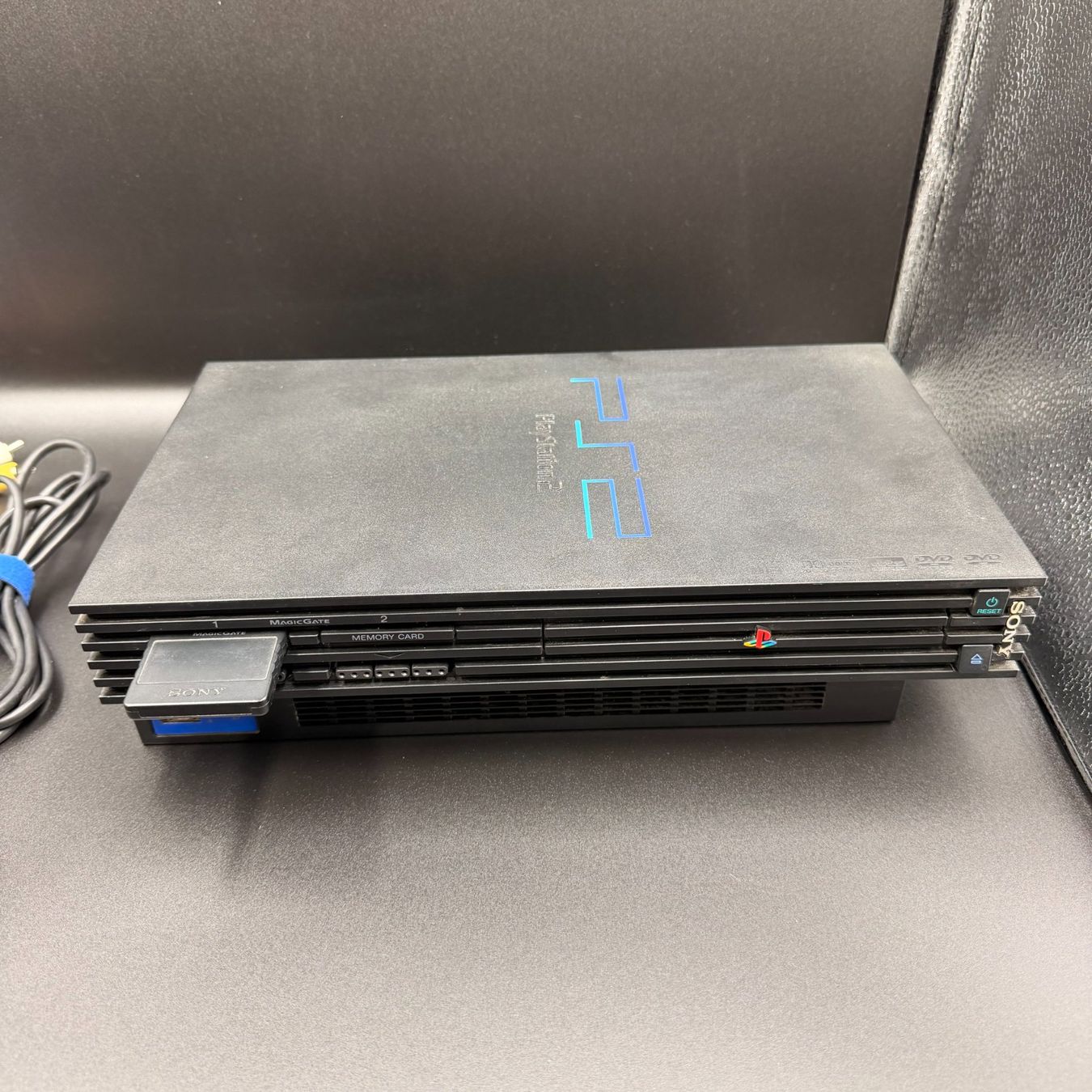 Sony Console: Sony PlayStation 2 Fat Konsole schwarz – Usato da Düdingen venduto da Nerdworld 3