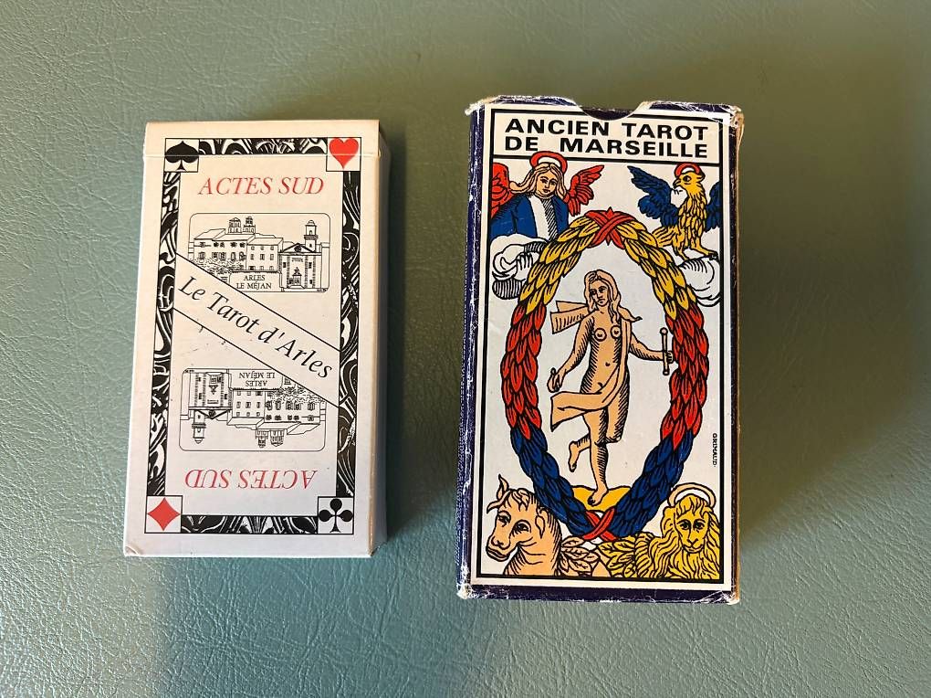 Giochi: Deux jeux de cartes de Tarot – Usato da Genève venduto da Johnny345 1