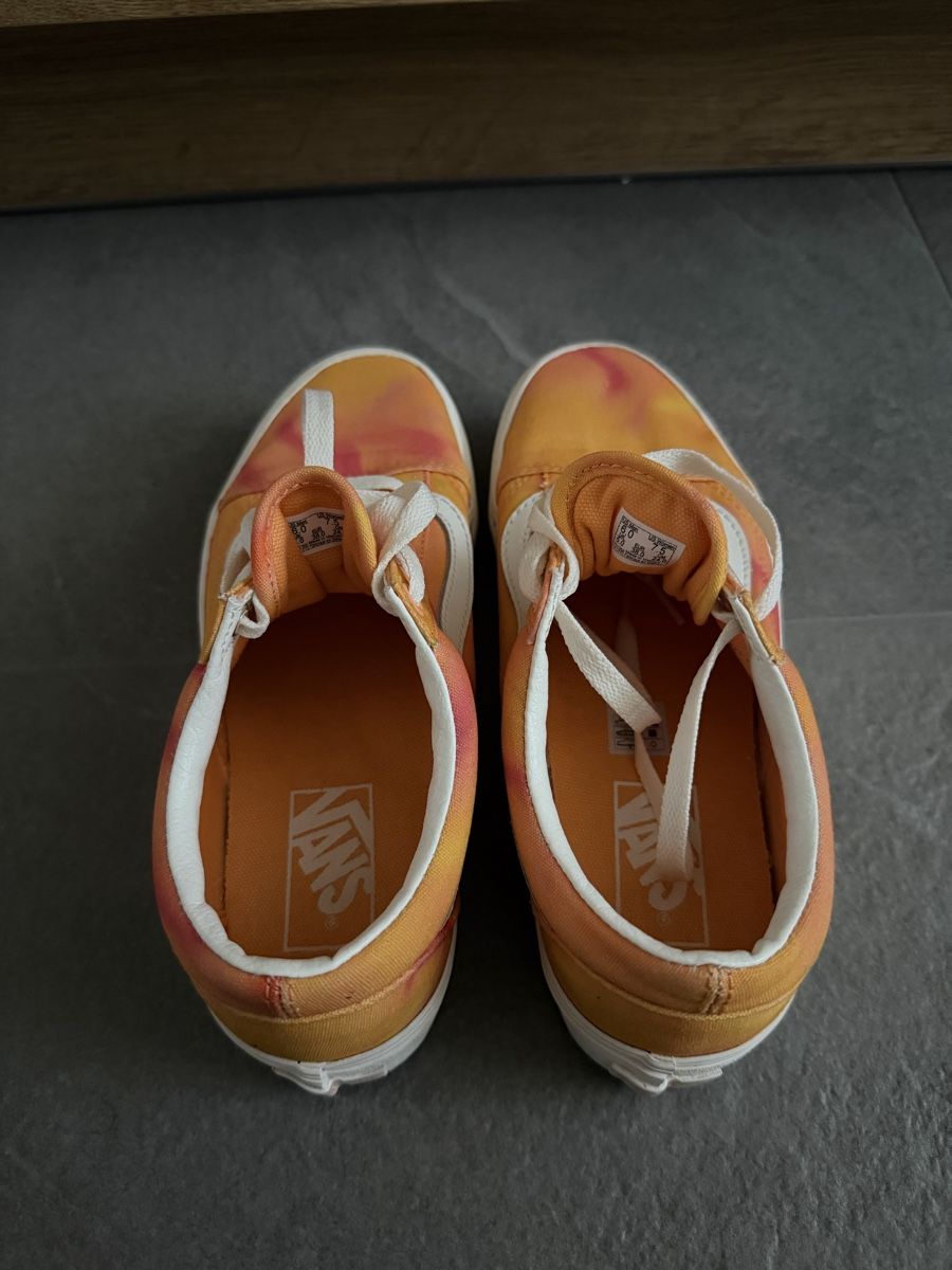 Vans Scarpe da donna: VANS Schuhe – Usato da Herbetswil venduto da Modano09 9